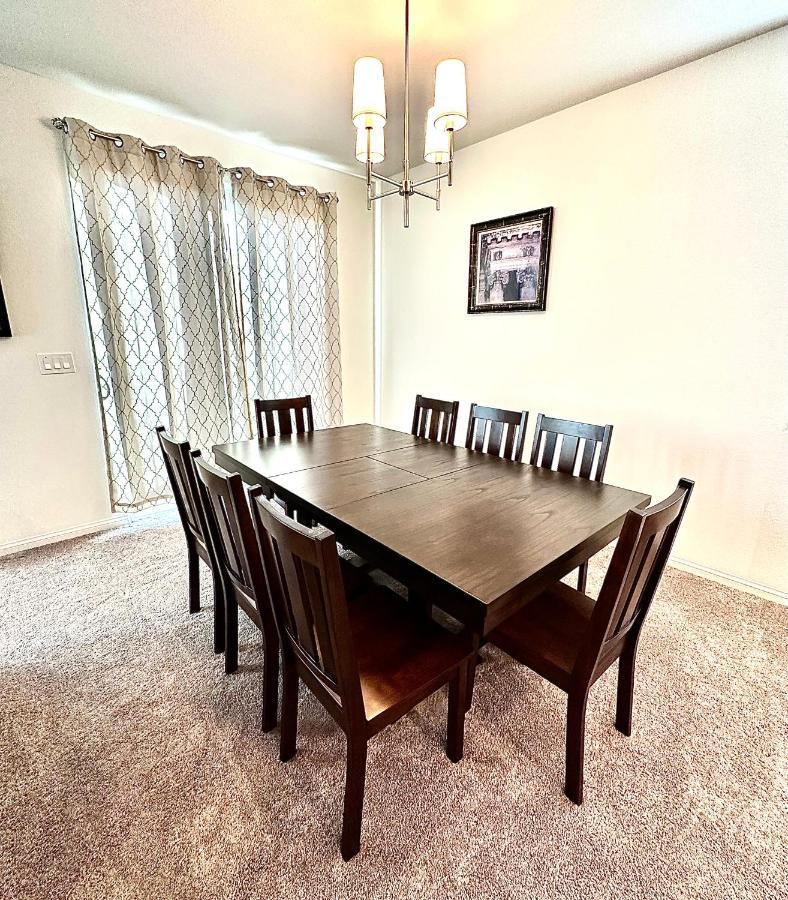 Spacious House, 5 Bedrooms, Sleeps 12, Near Las Vegas Strip And Airport Exterior foto